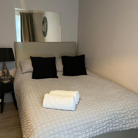 London Property Apartments For Up To 6, Next To Big Ben & London Eye Exteriér fotografie