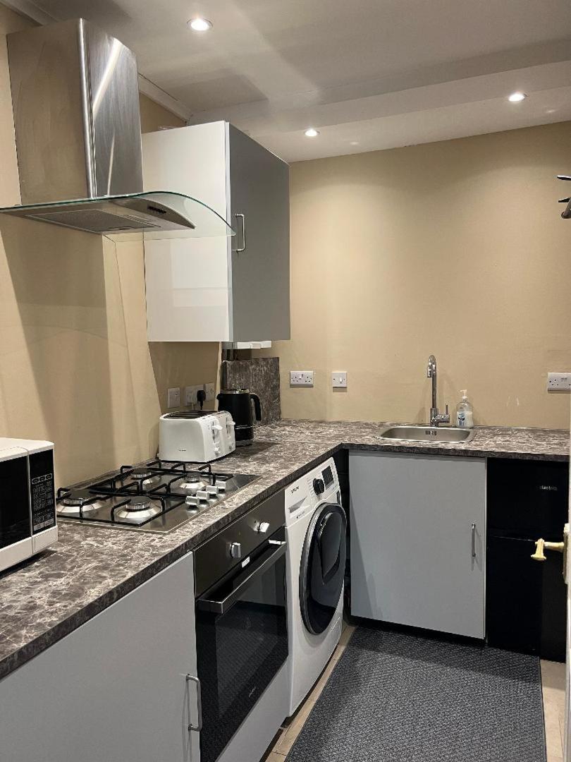 London Property Apartments For Up To 6, Next To Big Ben & London Eye Exteriér fotografie